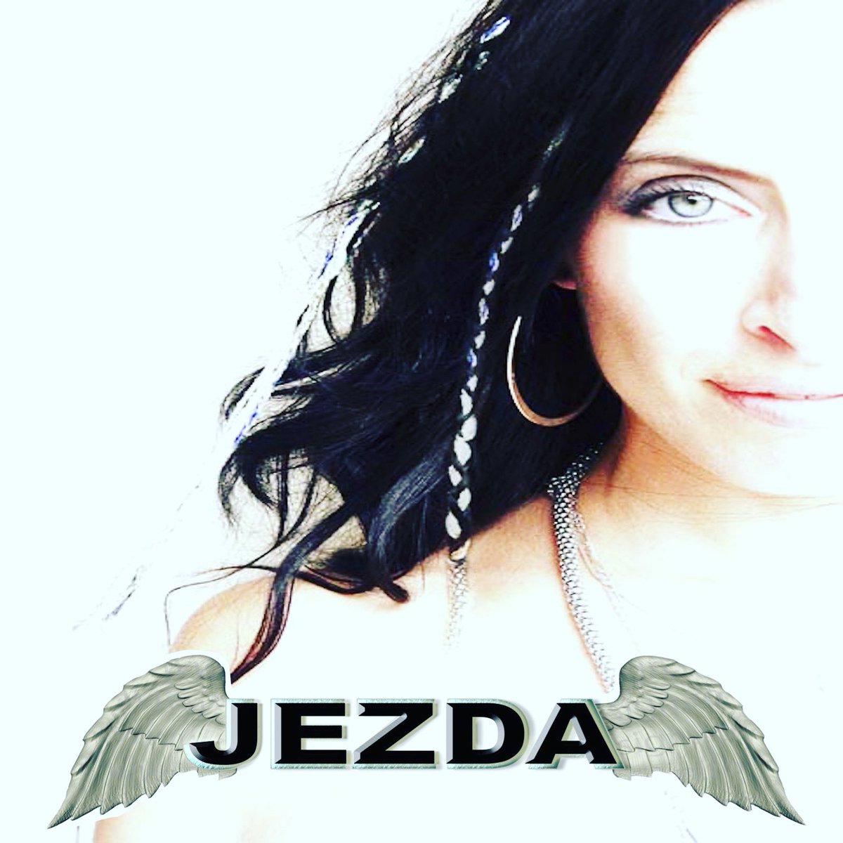 Code3Records's tweet photo. It’s a HOT Monday 🔥🔥🔥
Pop singer songwriter, Jezda's self titled album is fun, edgy, sexy and HOT! 🔥
“Shake It” by #Jezda on the #Code3Records #SEPTEMBER #2022 #Spotify #playlist @jezdajuice
#pop #hiphop #dance #singersongwriter #newalbum #newmusic #dojacat #dualipa #cardib https://t.co/TOdgJxWCEm