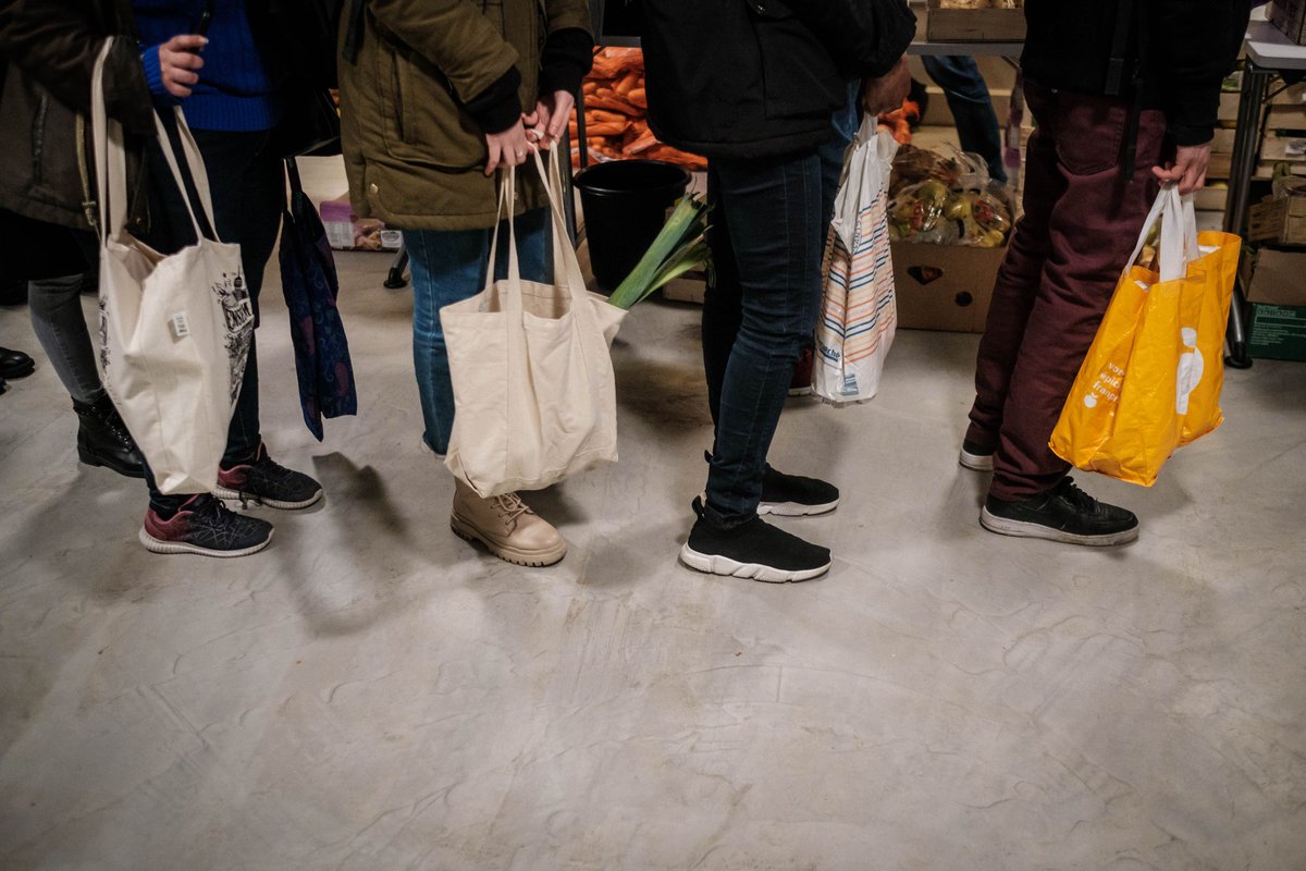 Les Jours tweet media