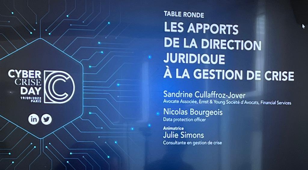 sandrinecz's tweet photo. De riches et constructives tables rondes pour la 5e édition de #CyberDay dédiée à la gestion de crise avec @Nat_Sanzach Nicolas Bourgeois Julie Simons. L’occasion également d’échanger avec l’excellent Michel Sejean #RentréeCyber https://t.co/htRMdR9MR5