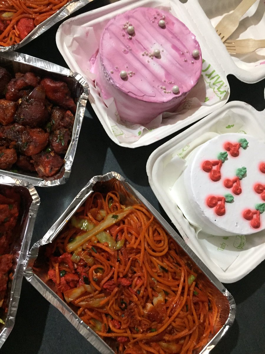 SisyphusRants's tweet photo. The colour of the noodles ๐ is ๐ฑ. #Ukhrulโs Chinese #simsub #bentocakes https://t.co/RvnCMPiS7z