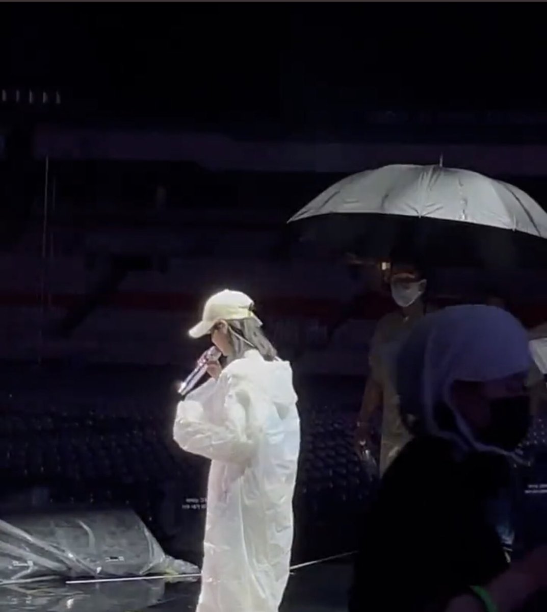 Words by IU tweet media