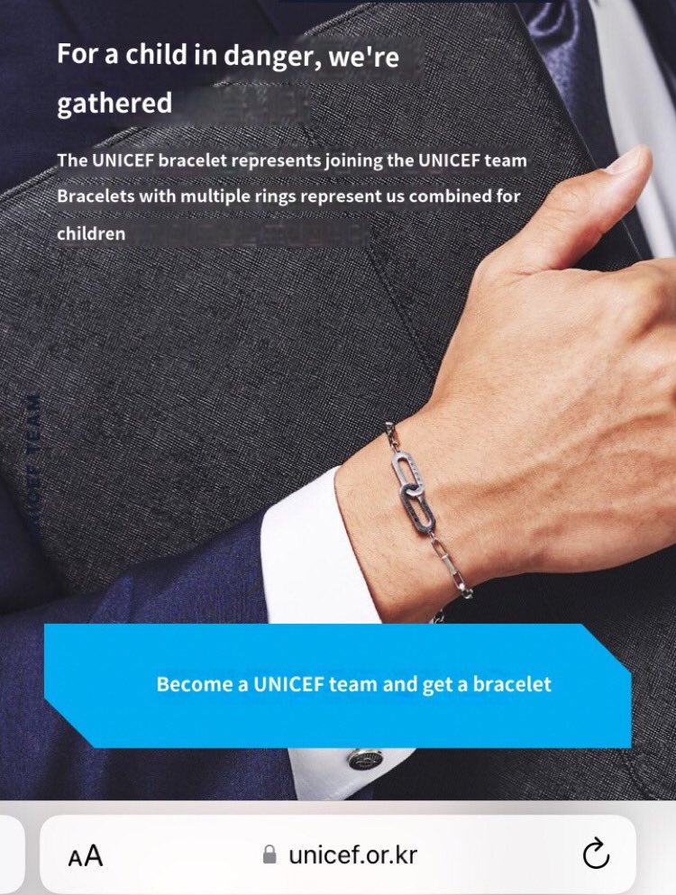 мυту 🧸 on X: Sungjin wears his UNICEF Team bracelet ✨🤍   / X