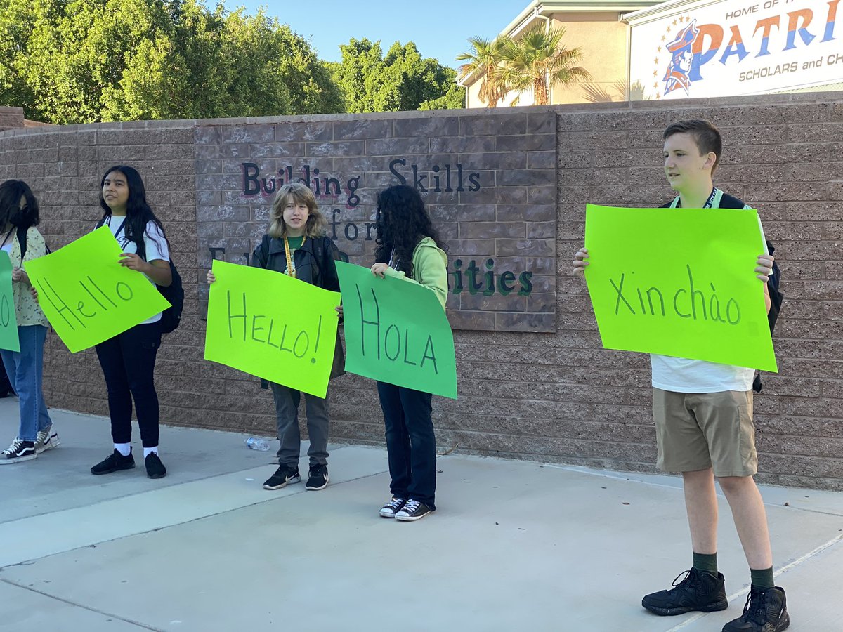 mandywiltrout's tweet photo. Start with Hello Week! Welcoming students back from the weekend with a warm welcome @cmpms_official @sandyhook @LFisher_DSUSD @DesertSandsUSD https://t.co/h6DXvx1yYS