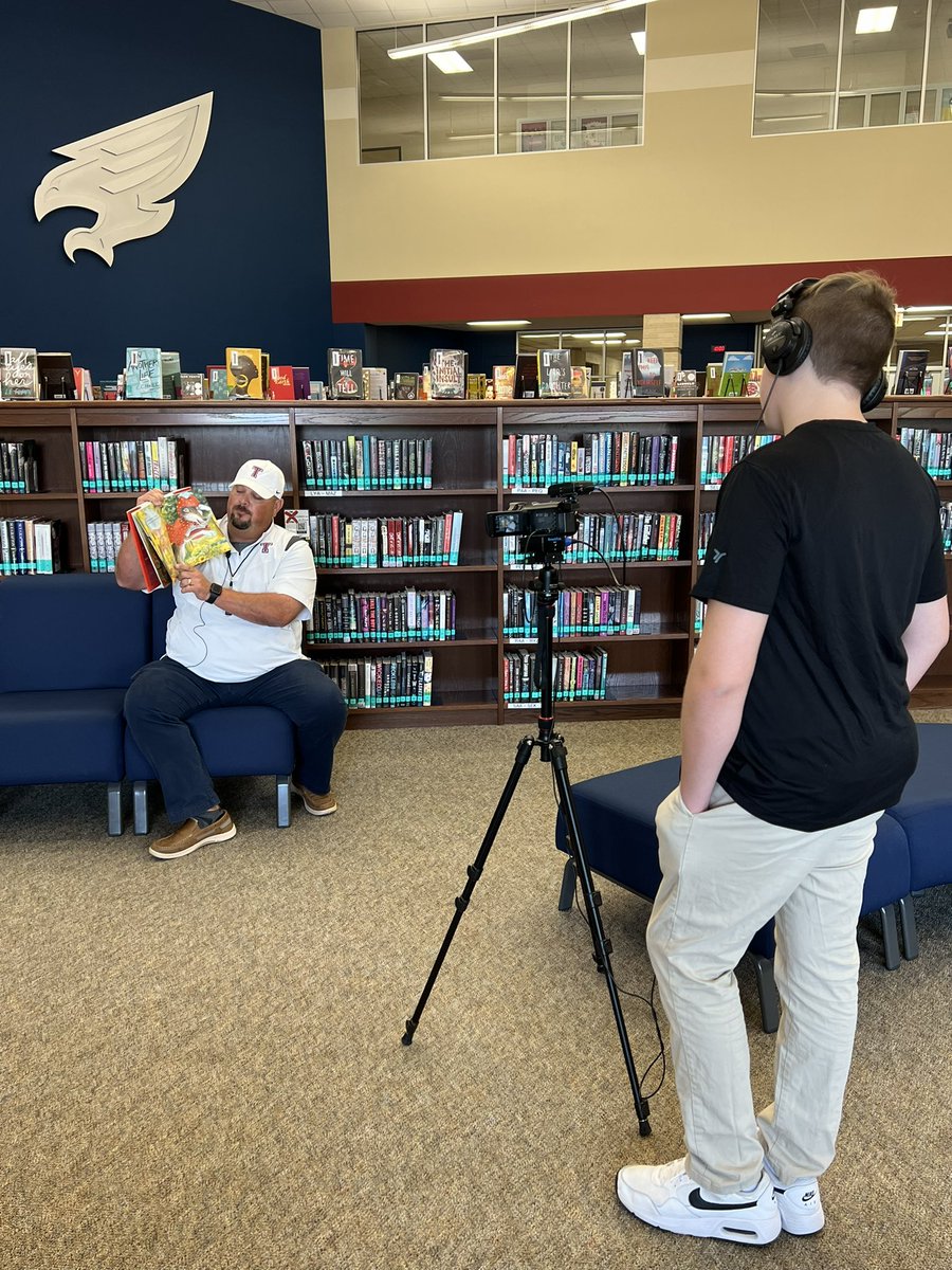 TompkinsLibrary's tweet photo. We had our first recording for #KatyReadsTogether with Coach Gonzales today! Coach Gonzales’s wife is an AP at Davidson Elementary and we know the students will be excited to hear the story “Little Roja Riding Hood” to celebrate #HispanicHeritageMonth! https://t.co/m5XLsKfwks