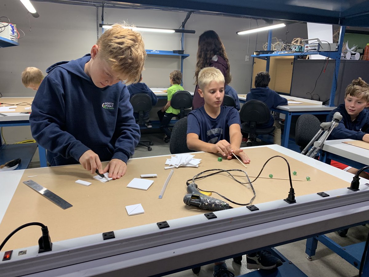 Roots2STEM's tweet photo. North Point School back at Roots 2 STEM.  #northpointschool https://t.co/Syc4FOSJDF