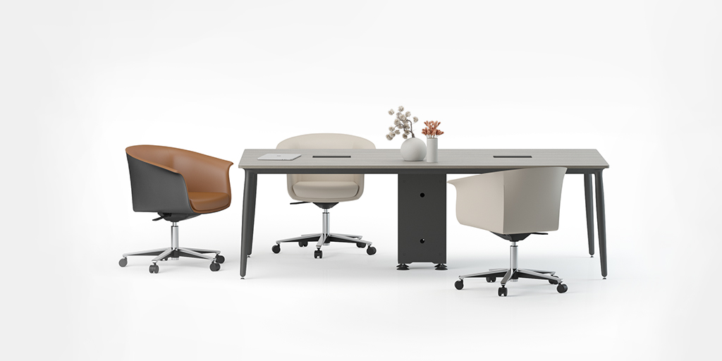 Ahşap ve doğal kaplamanın yarattığı sıcaklık duygusunu, özenle kurgulanmış teknolojik detaylarla birleştiren #Era, kablo kanal detay çözümleri sayesinde kişiselleştirilebilir çalışma alanları yaratıyor.