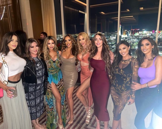 What a beautiful night!!! Congratulations to the happy couple! She said yes @sophiedee  I love you guys<a href="/tag/milfs"class="tags"><span>#milfs</span></a>