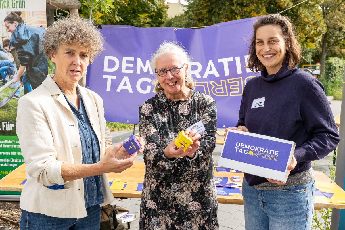 Berliner Demokratietag tweet media