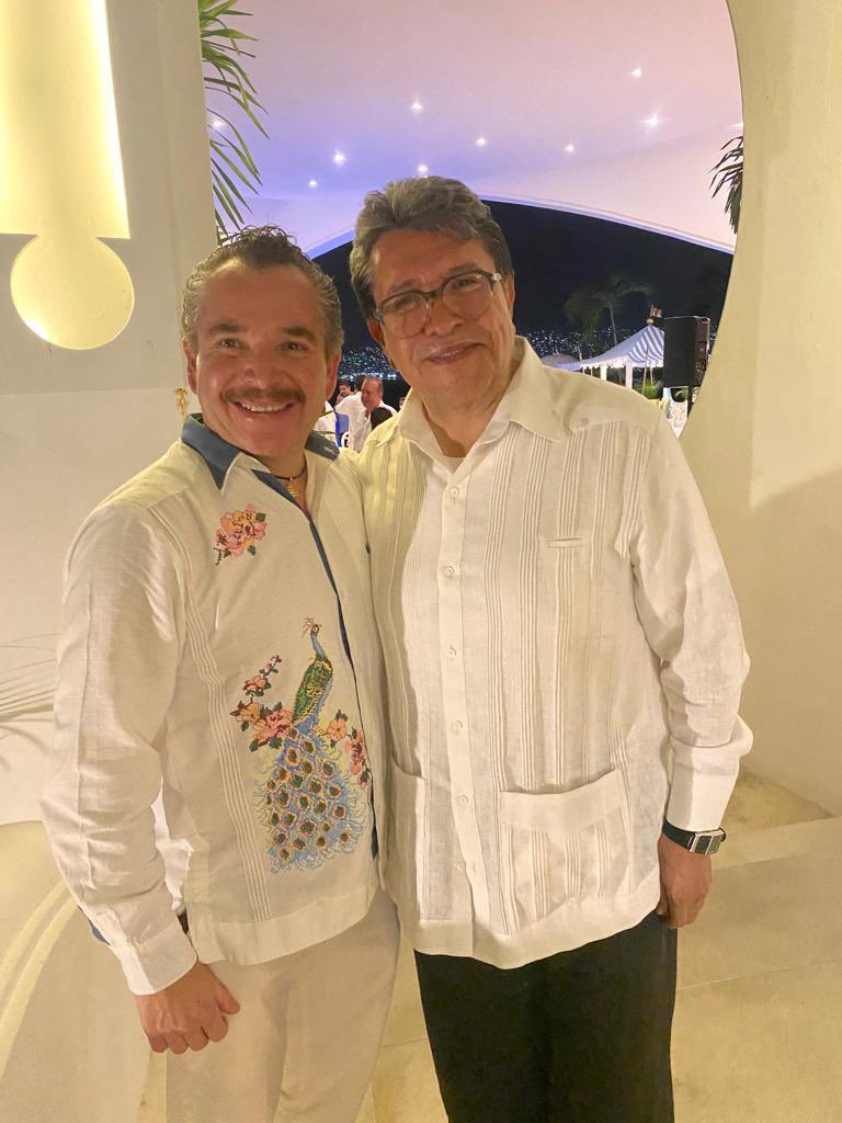Mi congratulación por motivo de tu cumpleaños muy estimado Senador <a href="/RicardoMonrealA/">Ricardo Monreal A.</a> 🎊.