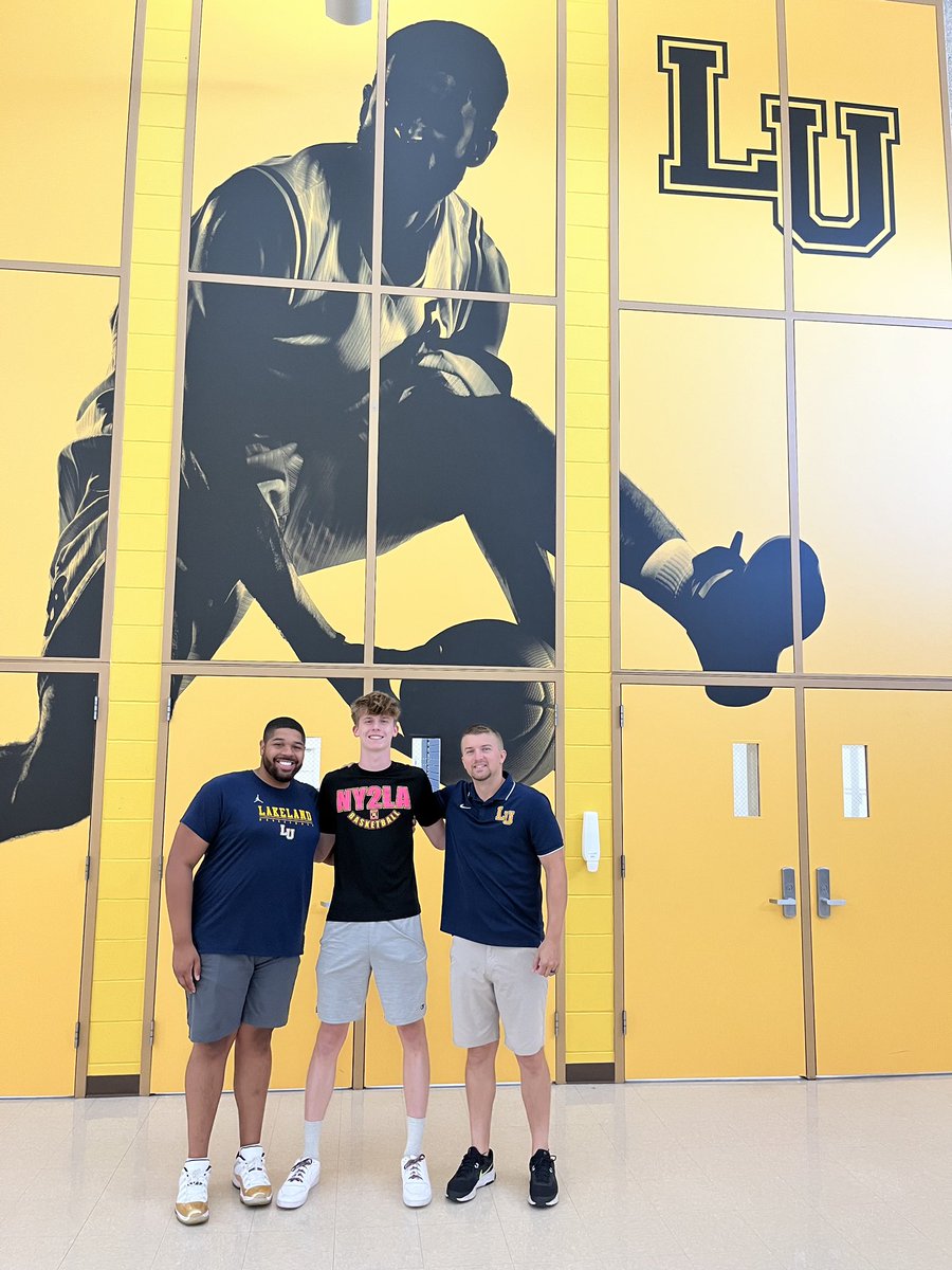 After a successful visit with <a href="/LUMuskiesMBB/">Lakeland Men’s Basketball</a>, I am blessed to receive an offer to further my athletic and academic career. Thank you to <a href="/CoachSchroeder5/">Sam Schroeder</a> and <a href="/CoachGoldston/">Eddie Goldston</a> for the opportunity!     <a href="/tboltbasketball/">Andrew Basketball</a> <a href="/AIAeliteboys/">ALL IN Elite Boys</a>