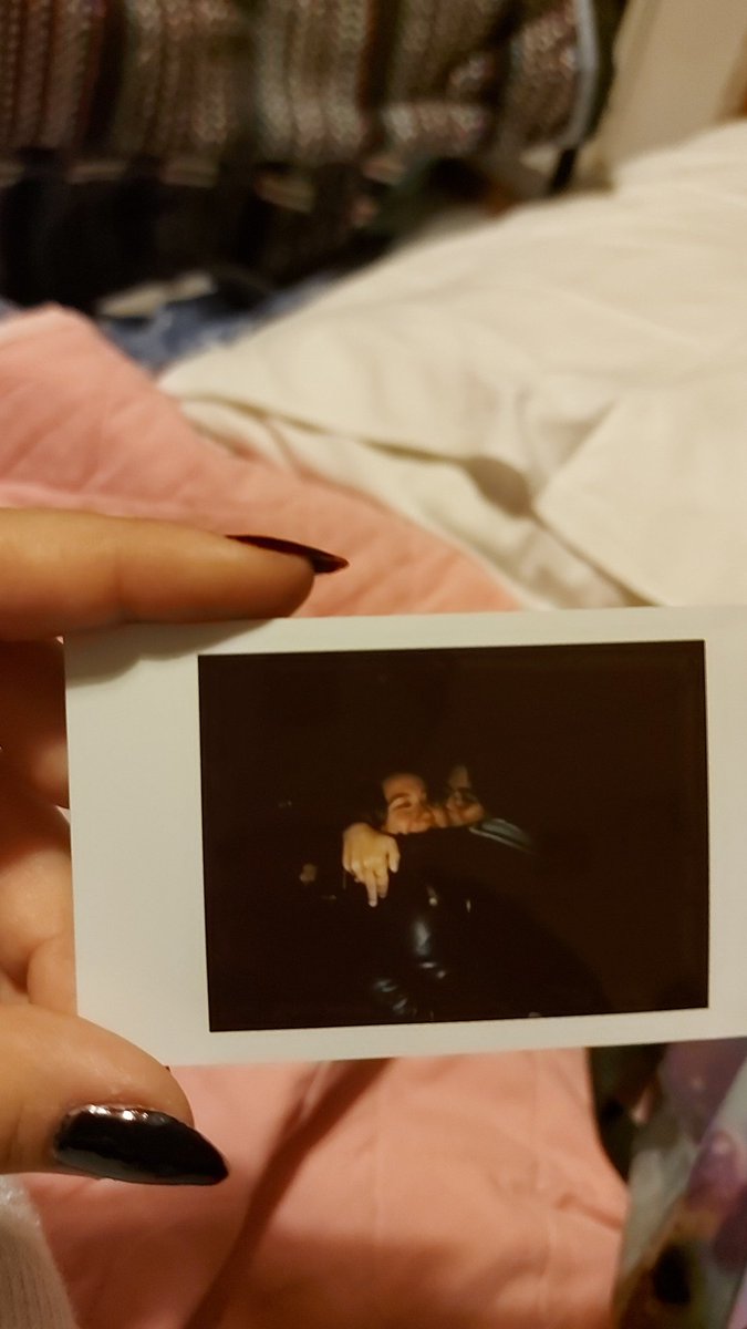 altcridem's tweet photo. so this week I was 🎶somewhere in germany, but I can't place it🎶 and I was with these absolute gems of people, I love them to death, so here, have me and marie recreating every steddie fanart ever and me and mel being sawr cute <3 https://t.co/s9j9vxJSHk