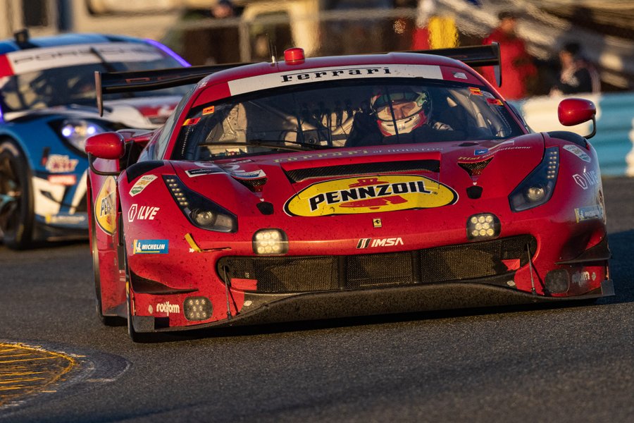 MatraxRacing's tweet photo. #IMSA | #JamesCalado will return to @RisiComp’s #Ferrari488GT3Evo2020 for next weekend’s @IMSA 🇺🇸 season-ending #MotulPetitLeMans at @RoadAtlanta for the 1st time since the #Rolex24. The 🇬🇧 will team up with fellow Ferrari factory racers @DanielSerra & @DavideRigon.
📸 #risicomp https://t.co/KJ2orjzVsZ