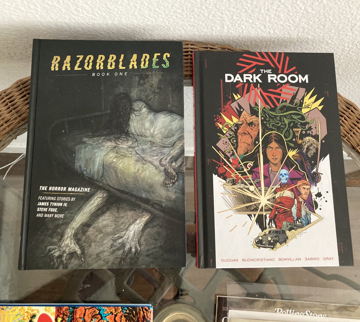P03TH3IR's tweet photo. #October is almost here! And here is the first line of #Horror books i’ll be reading during the most wonderful time of the year. #BloodStainedTeeth getting added Wednesday. #ElevateComics https://t.co/sVrfUVhB1i