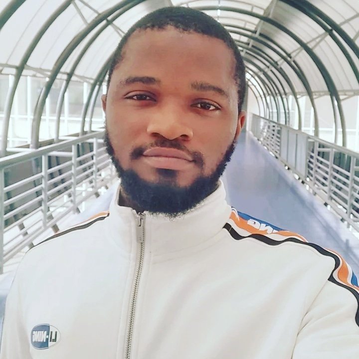 Toheeb051's tweet photo. #NewProfilePic https://t.co/uAqV9PQYCX