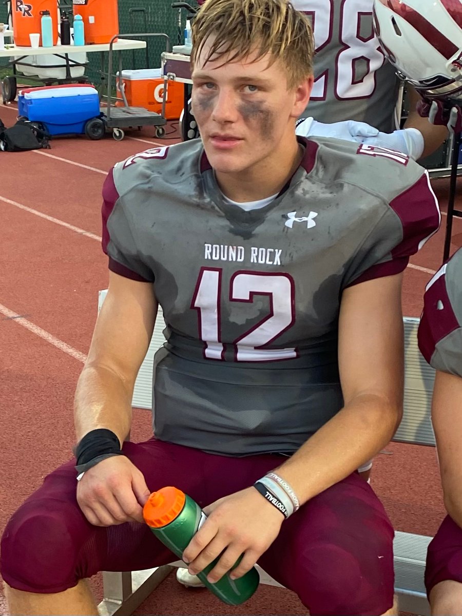 Rickyprep's tweet photo. In his own words @MrMasonCochran QB at Round Rock High discusses early season success and his pregame meal https://t.co/siFct1gKwO @AthleticsRRISD @statesman #thhsfb #centexpreps https://t.co/on1gRKZXg2