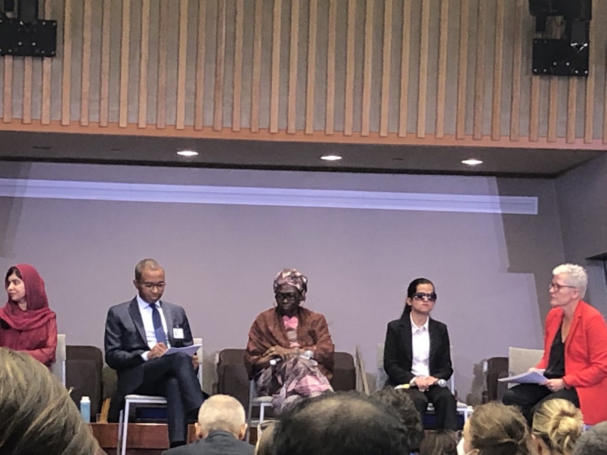 #TES Leaders session sur l’éducation des filles et l’égalité de genre : le ministre français P. N’Diaye souligne l’action de la 🇫🇷 à l’international dans la lutte c/ les inégalités de genre ; « ce n’est pas une option c’est une obligation ».