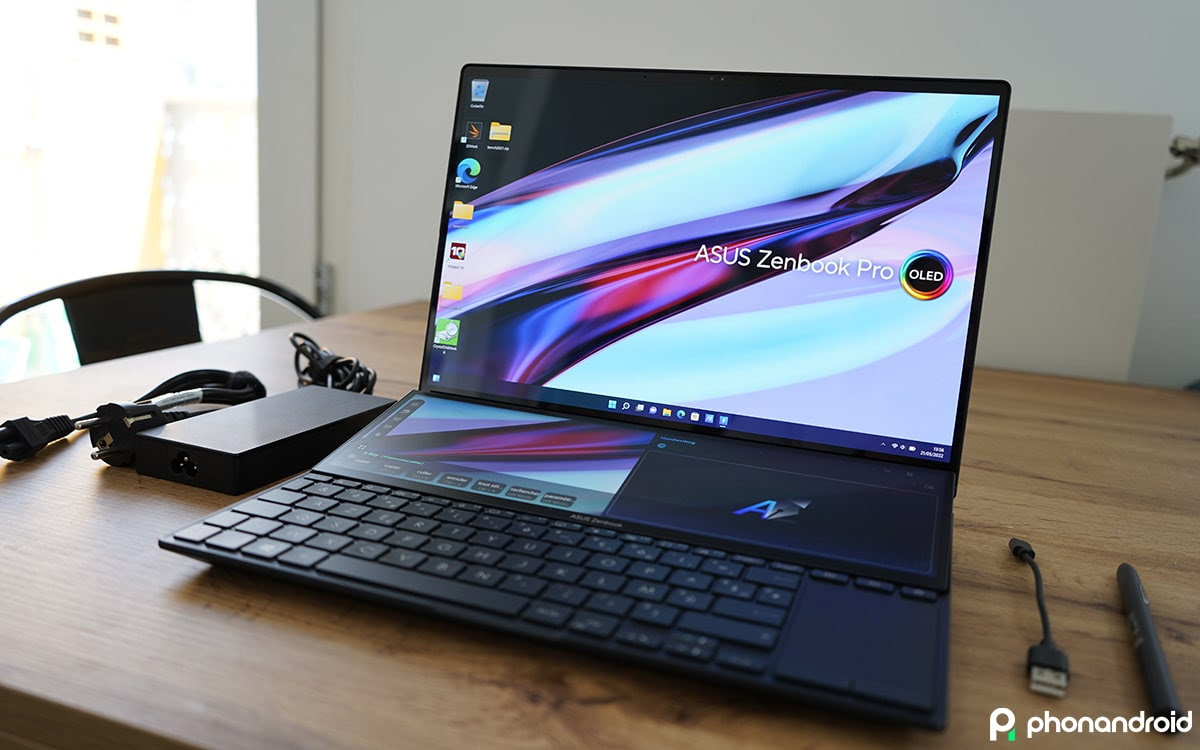 TosoJo's tweet photo. @benjamincode Je voulais m'acheter un Asus Zenbook Pro Duo pour le dev, mais ta config m'intéresse, je n'avais pas pensé aux écrans déportés 🤔 C'est top niveau mobilité ? https://t.co/AC7rXP9vcG