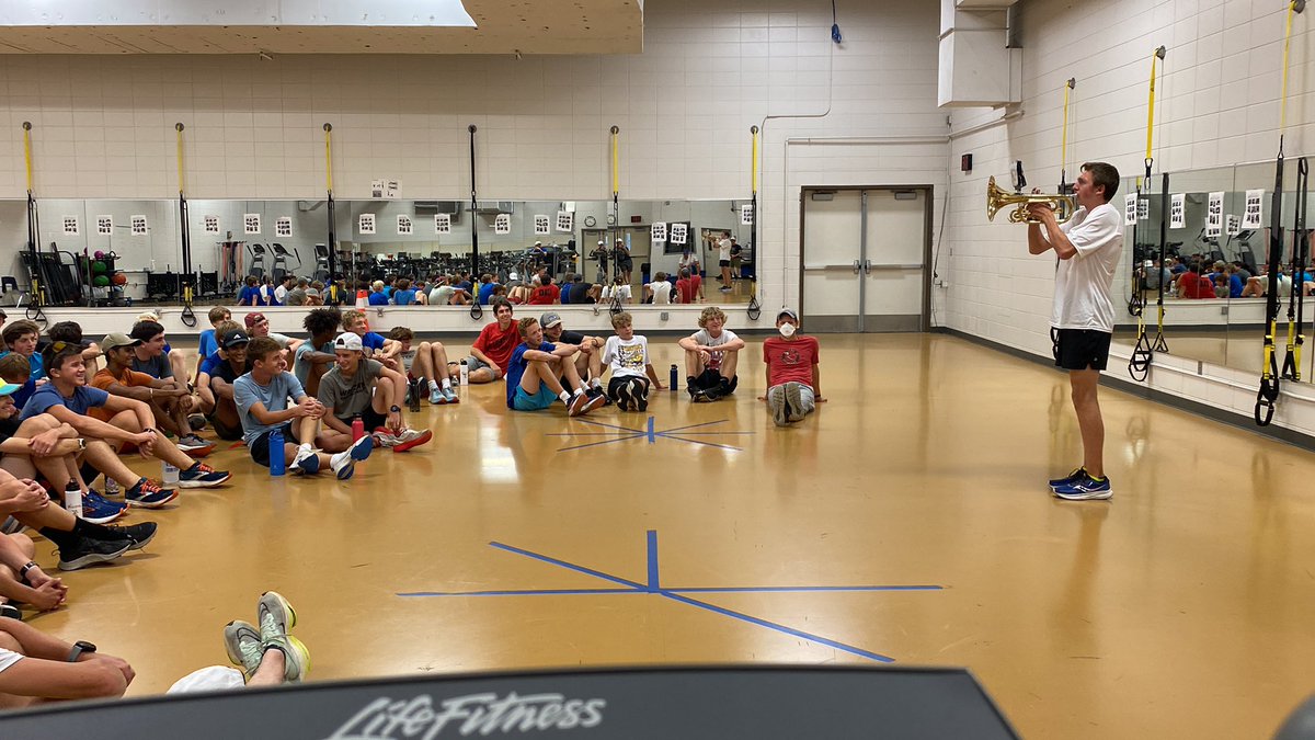 Wayzata XC tweet media