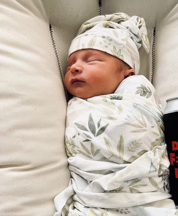 trashpandas's tweet photo. Big congrats to two new Trash Pandas dads! 🎉🎉

Catcher @z_humphreys10 and his wife Brooke welcome Davie Jo to the world, while Strengh &amp; Conditioning Coach @Henry_Aleck and his wife Casey welcomed their boy Hunter! https://t.co/ZSD0VSVF3S