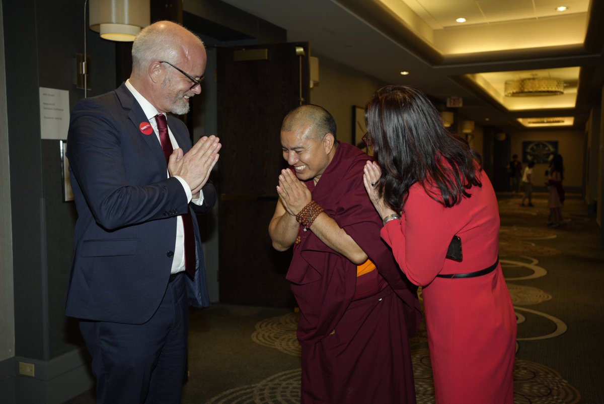 marissenmark's tweet photo. Was honoured to attend the Welcome Dinner for Mugsang Kuchen Rinpoche last night with @MayHePV and @AshaMHayer as he visits Canada. 

#vanpoli #ChooseProgress https://t.co/KZk5W0hj1G