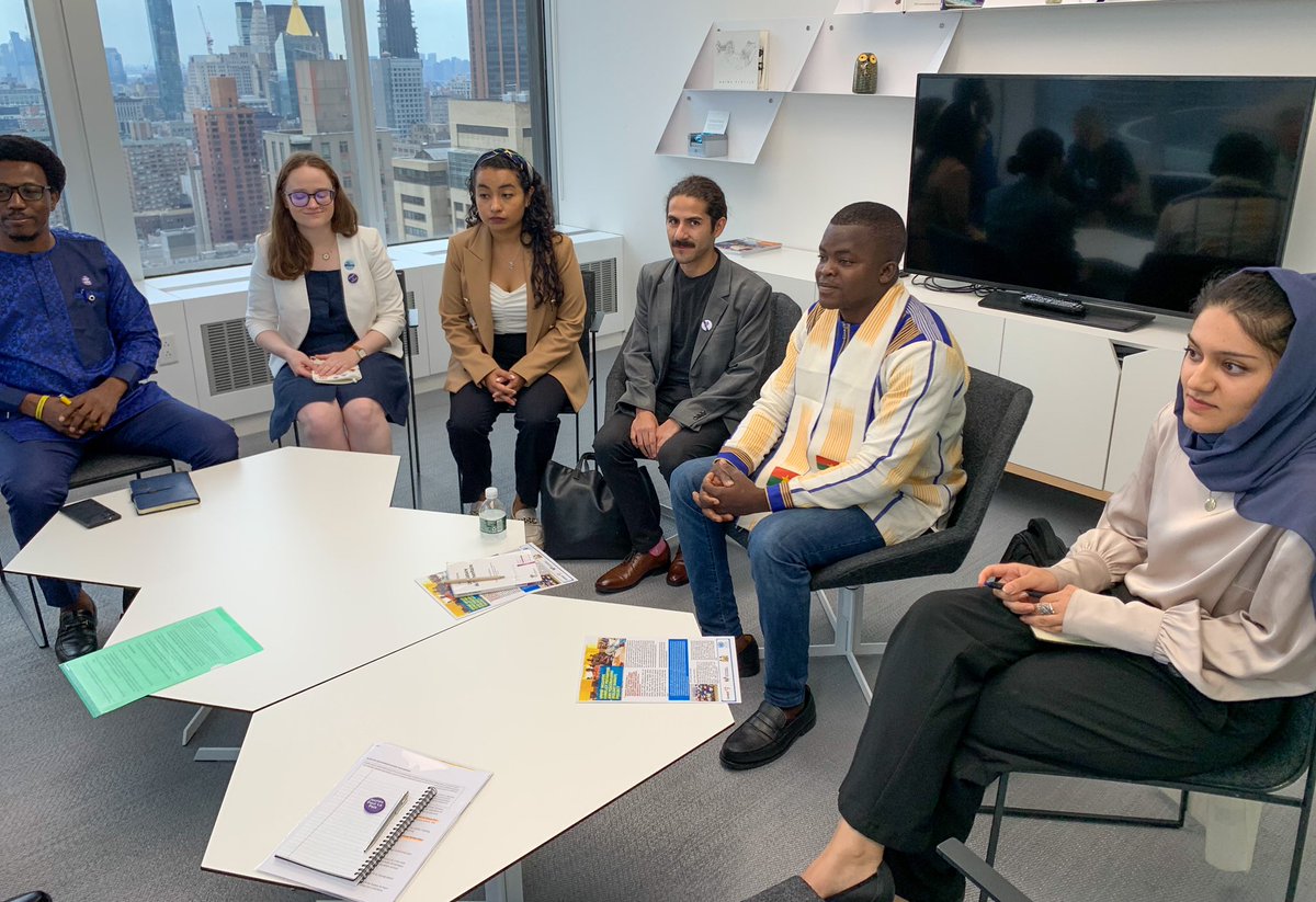 FinlandUN's tweet photo. FM @Haavisto with young peacebuilders. Important exchange of views with #UNGA77 youth delegates on #YouthPeaceSecurity and inclusion of youth in decision-making #YPS https://t.co/5QKl2Xhn8H