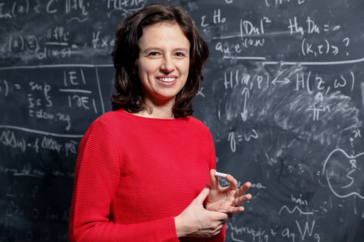 Congratulations to Maria Colombo from <a href="/EPFL_en/">EPFL</a> on being awarded the 2023 ICIAM Collatz Prize for her fundamental contributions to the regularity theory and the analysis of singularities in elliptic PDEs iciam.org/2023-iciam-pri…