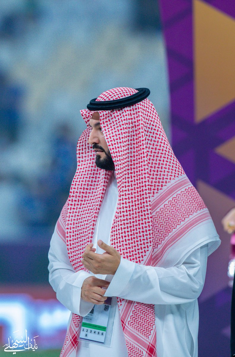 baytAlhilal's tweet photo. جرّب معنا شكل اللايك الجديد 😎💙

#جواب_الأسئلة https://t.co/mxF4AkNgEX