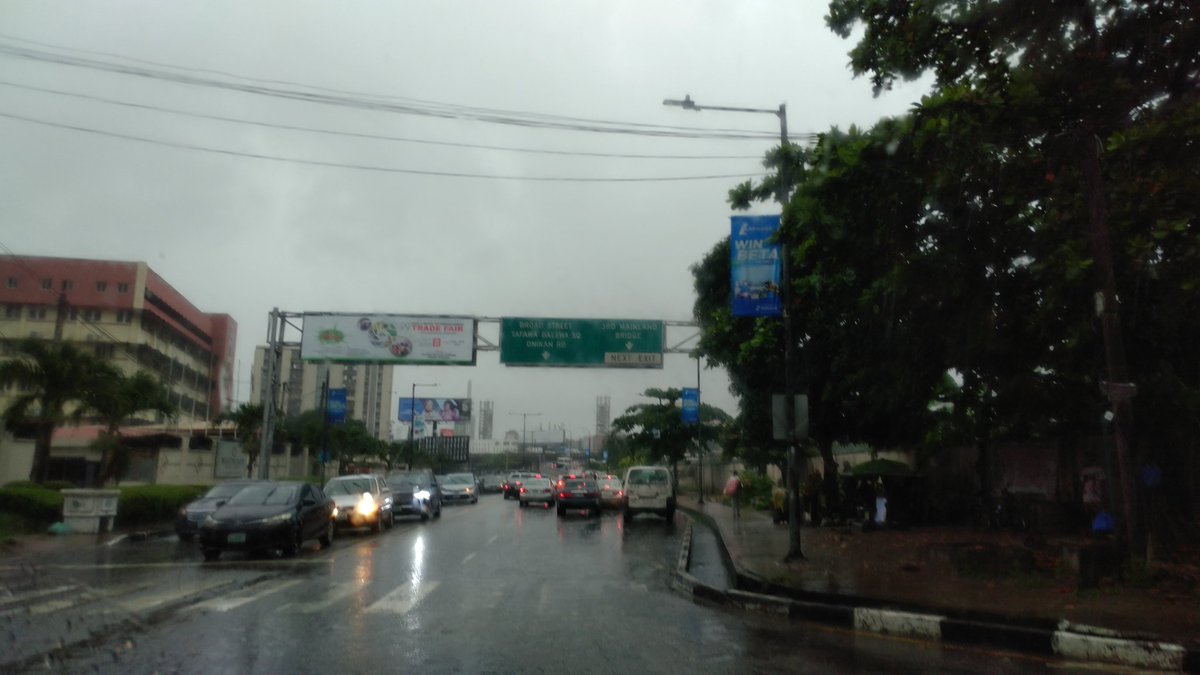 trafficbutter's tweet image. "@Austynzogs: 17h23: Traffic from Military Hospital thru Obalende Bridge towards Ilubirin. Traffic is free from Ilubirin housing thru #3RDMB towards Oworo