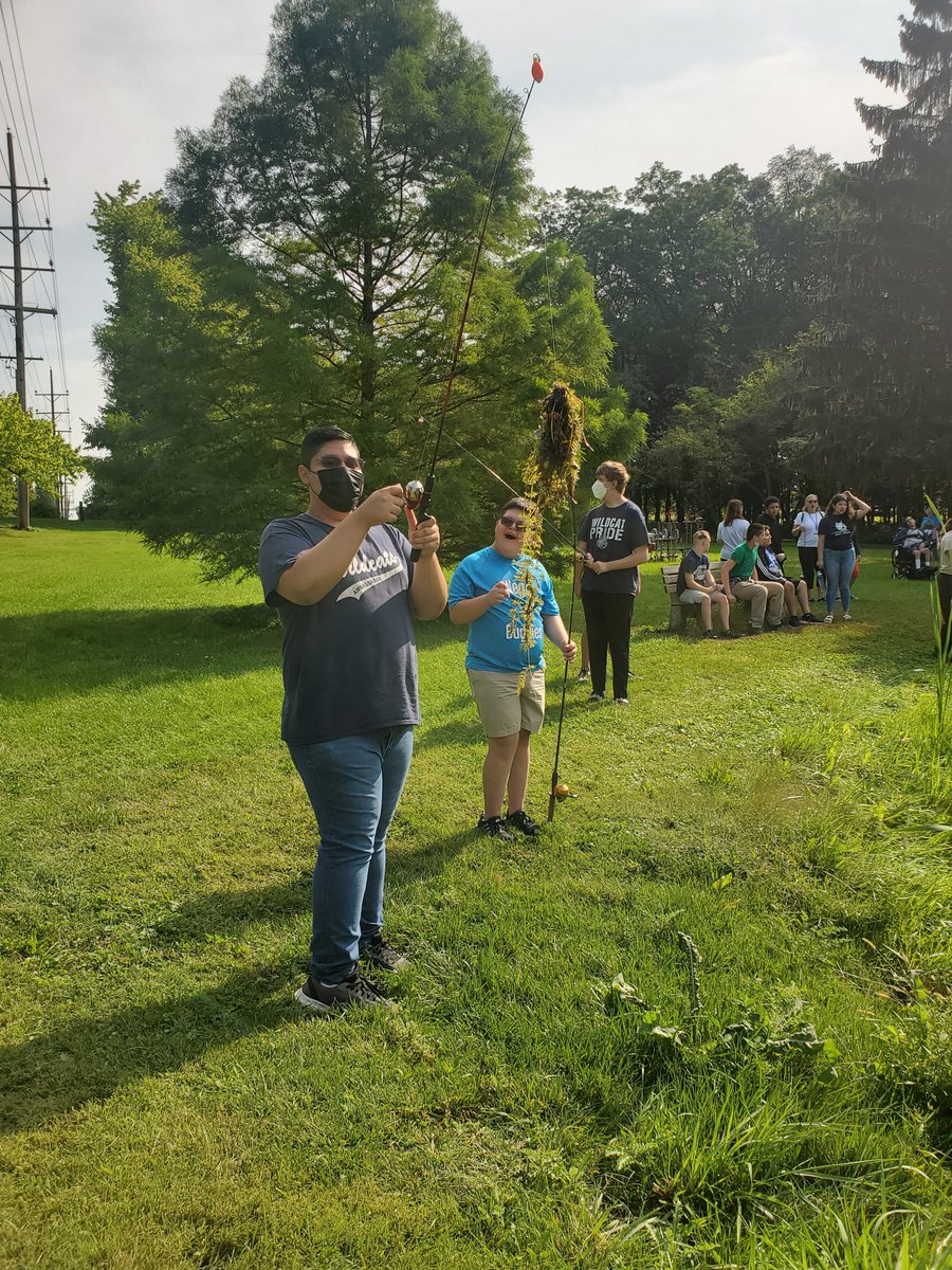 wegoDLP's tweet photo. Our students were the catch of the day! 🐡🐠🐟🧵2/4 https://t.co/1OEGeDUzVN