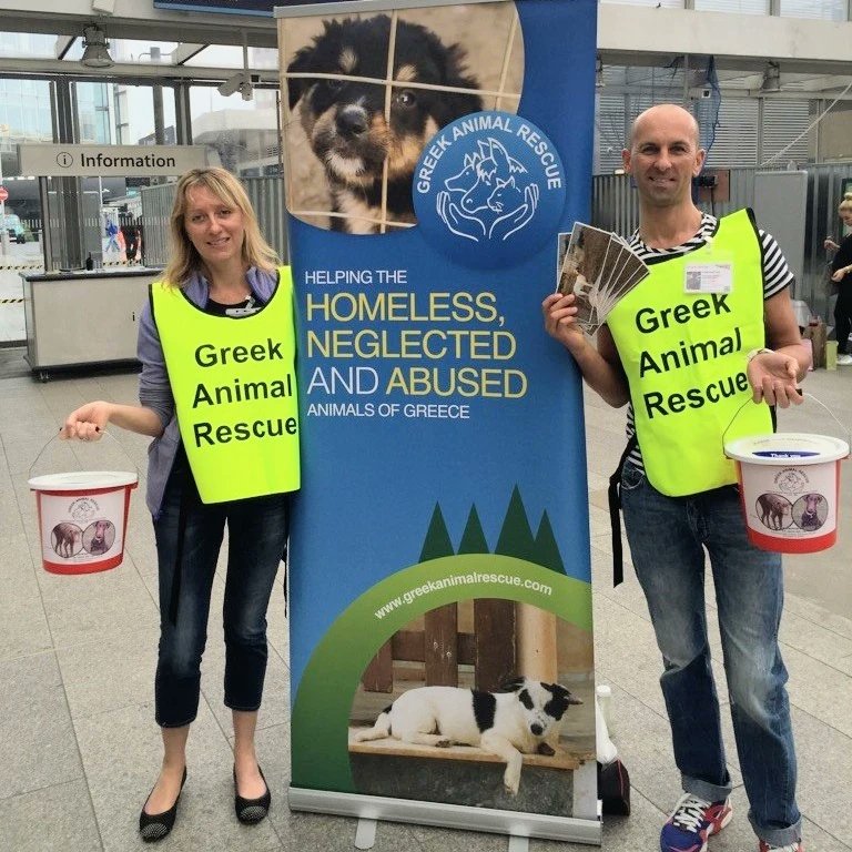 If you're in London this Thursday morning, 22nd September, please come down to Victoria station and meet our fantastic volunteers collecting for us to help raise funds to help the animals in need. Hope to see you there!