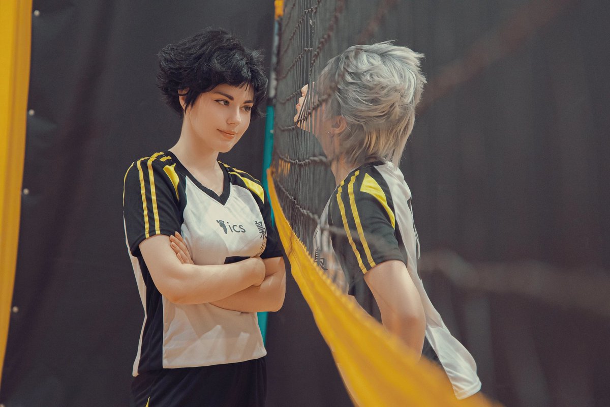 -Akaaaaaaashi! Play with me! 
🦉
Ph by <a href="/server_photos/">Pale Prince</a>
#Haikyuu #BokuAka #bokuto #akaashi