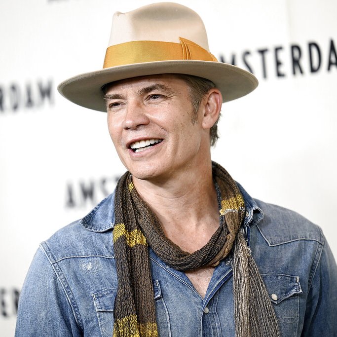 Timothy Olyphant Online on Twitter: "📸 Timothy Olyphant attends the