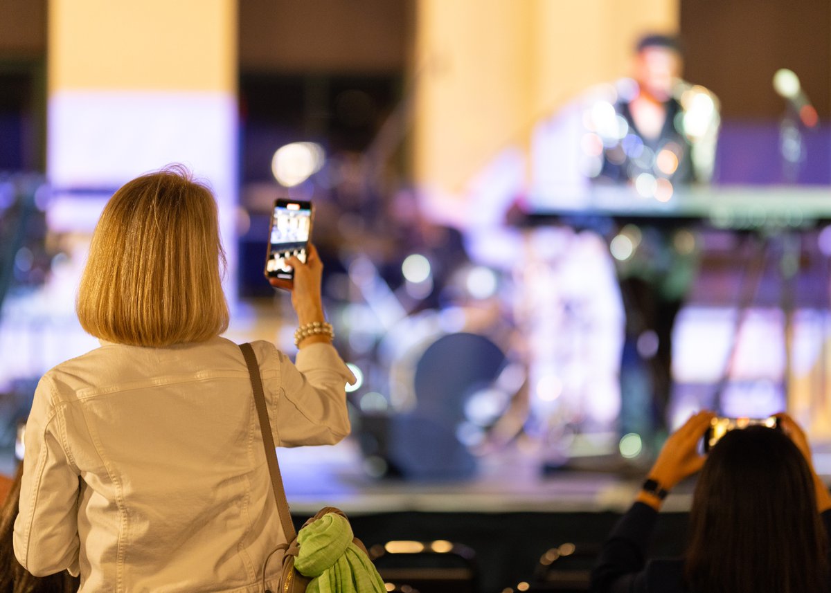 The night ended with the amazing <a href="/KofiBMusic/">KofiBMusic</a> and his band at the Knight Stage.