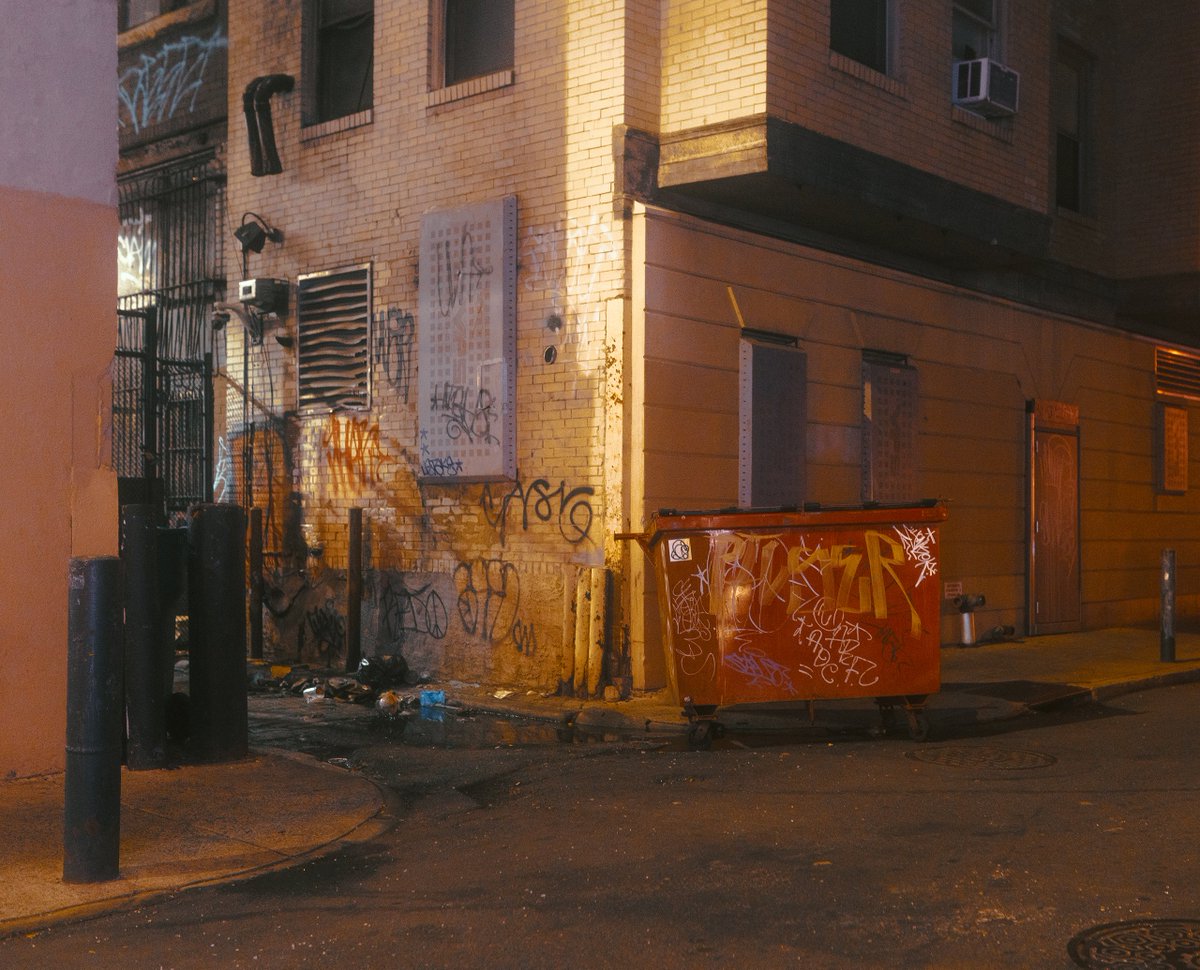 orestemercado's tweet image. .alleyway