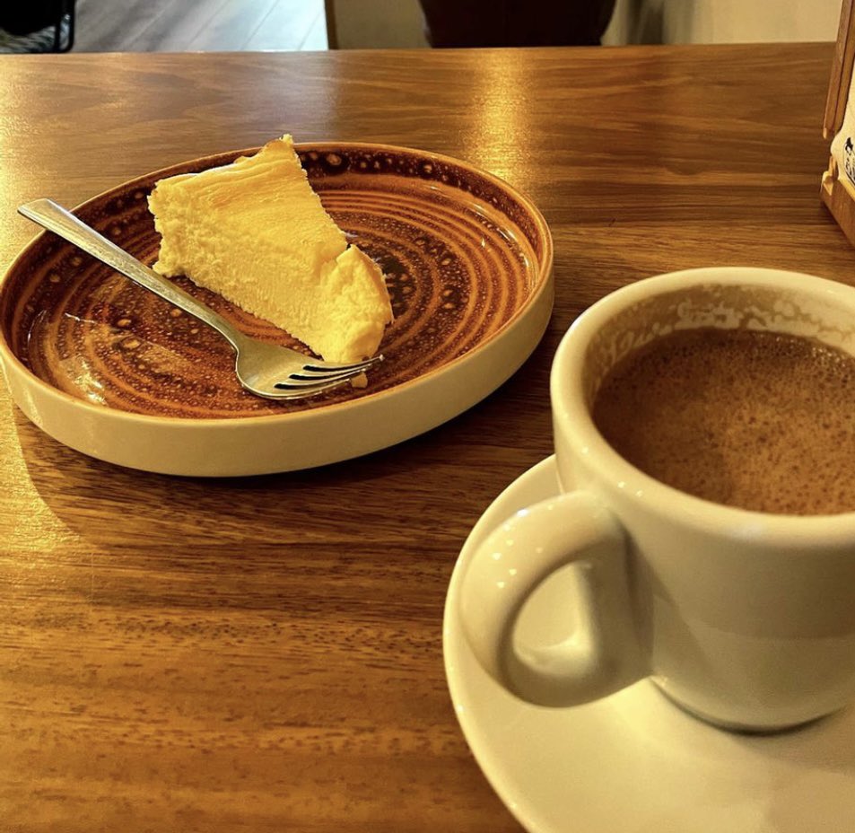 tinymiss03's tweet image. Para mis perritos españoles también tengo tareas 🐶 Facilito: Me pagas el café y me envías captura. A ver si así te hago caso de una puta vez y dejas de llorar en mis DMs, pringado. Es la última oportunidad que te doy. Espabila. #findom #paypig