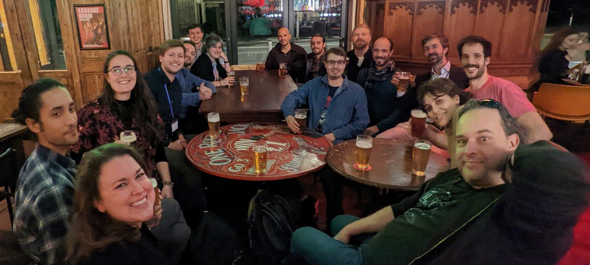 The last discussions of ICDL in a local East London pub. See you next year for ICDL 2023!