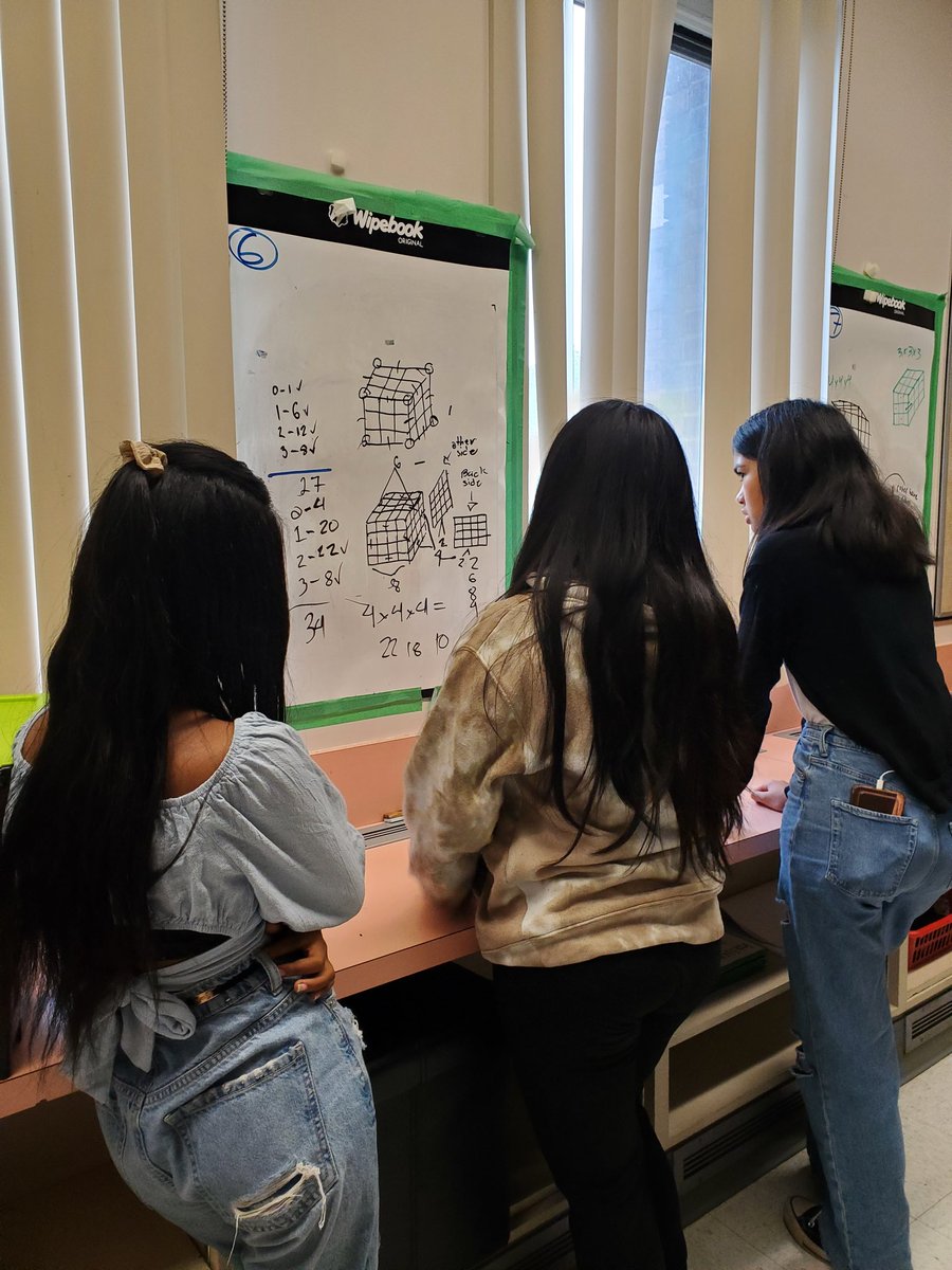 MsM_Teaching's tweet image. Building our thinking through visually designed math learning #MathUp #verticalwhiteboards @RCSD_No81 @webbkyle