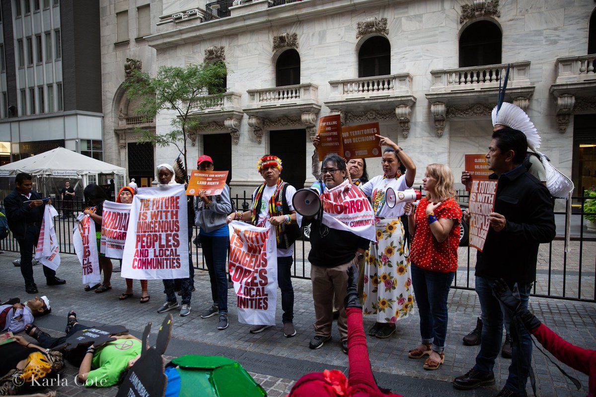 KarlaCotePhoto's tweet photo. Despite promises made at #COP26, governments and companies failed their pledge to invest $1.7 billion in protecting indigenous and territorial communities

@XR_NYC and @globalalliancet held a die-in this morning to amplify the voices of those most impacted by the #climatecrisis https://t.co/iH4pmkoGuk