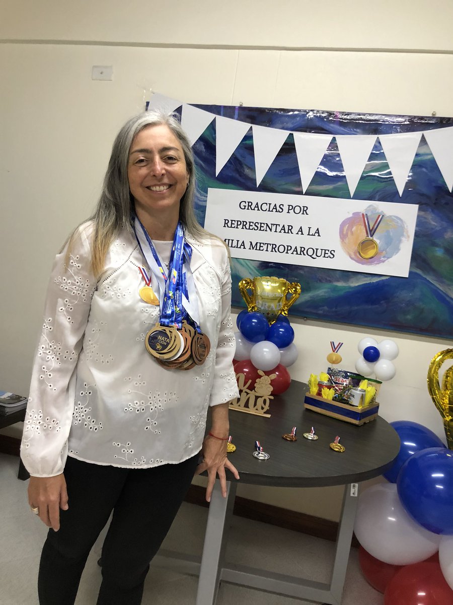 MetroparquesM's tweet image. En los Juegos Deportivos Nacionales se Servidores Públicos 2022. Yopal, Casanare. Beatriz Rendón Gerente de Mercadeo de nuestra Entidad nos representó, obteniendo 9 medallas en total, cinco individual y cuatro en relevos. Felicitaciones a nuestra campeona!