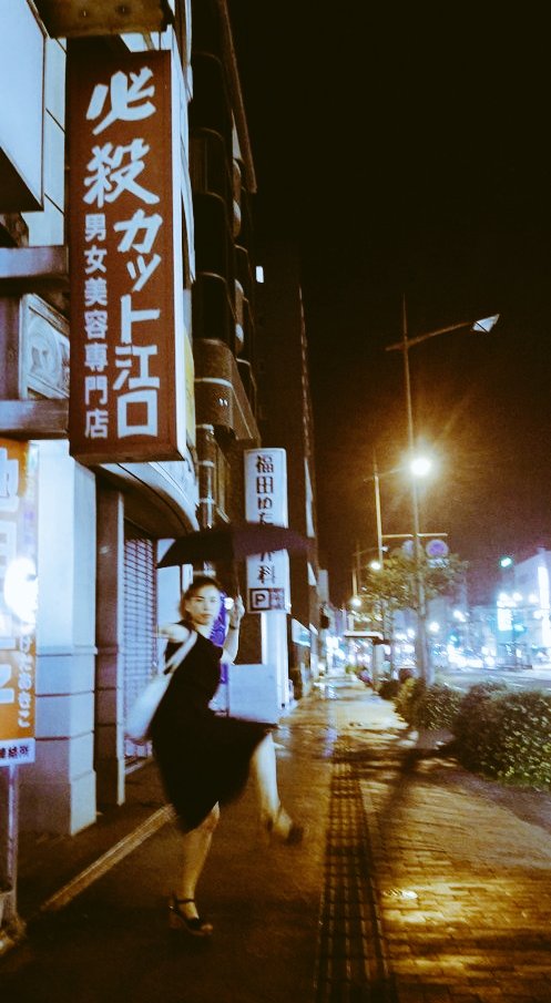 tsukaniki85's tweet photo. 37歳の誕生日は台風で足止めを食らった長崎で迎えました🌀雨風をしのげる屋根と壁、そして共に過ごせる仲間との縁に恵まれた数日でした。
そろそろ人として成熟してもいい頃のはずなのですが、まだ先は長いかもしれません。不出来でポンコツな部分も多い小生ですが、今後もどうぞお見守りください🙏 https://t.co/ZYWrnFiX4t