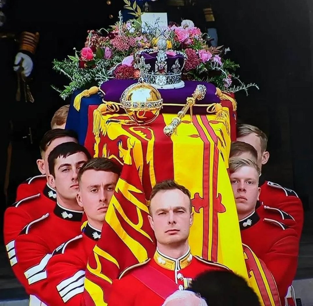 Split Drinks tweet media