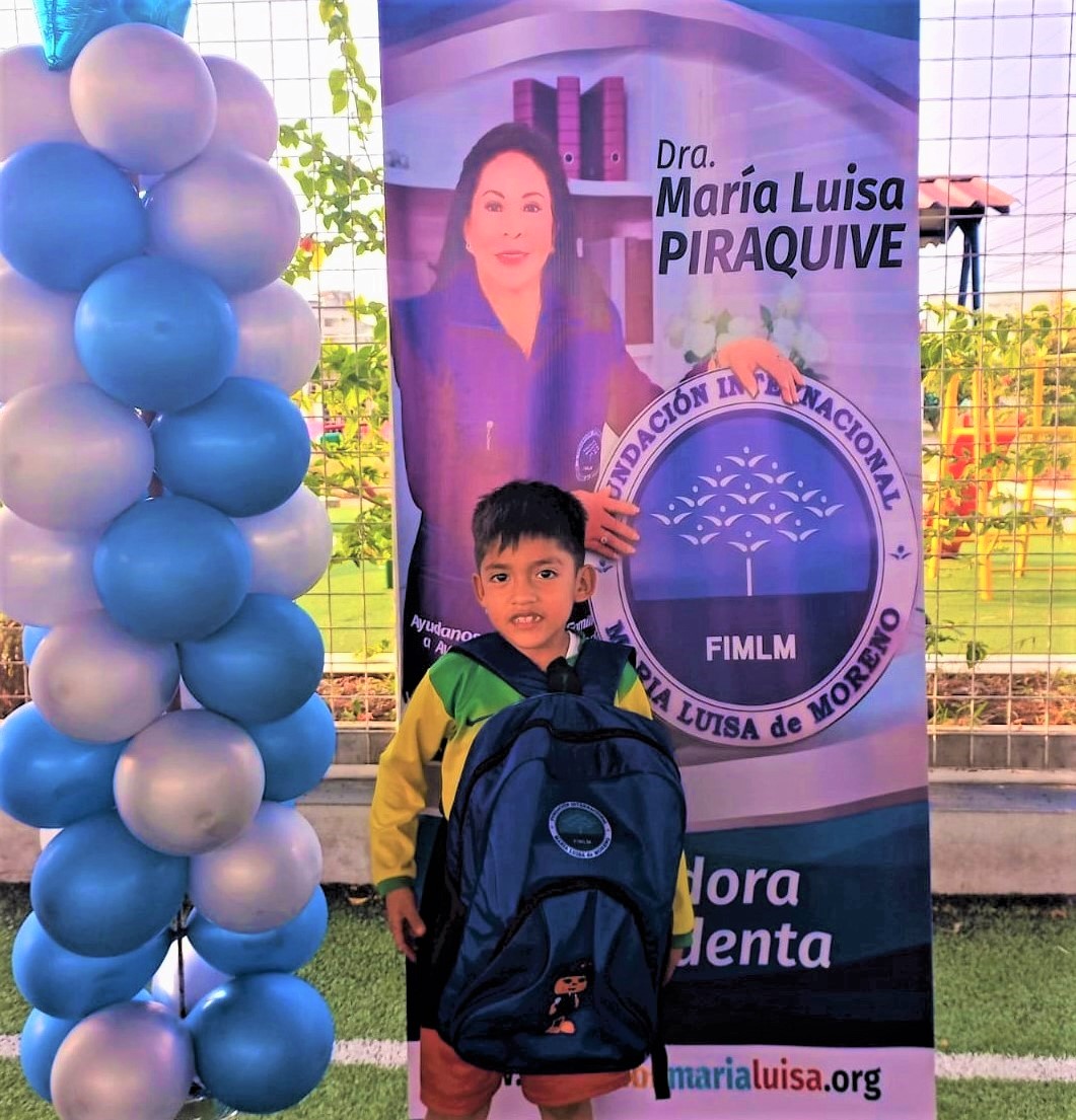 FIMLM's tweet photo. 🇪🇨 Un nuevo año lectivo, nuevas ilusiones y metas académicas acompañan a los niños de Lago Agrio • Ecuador quienes recibieron con mucha felicidad la donación de mochilas y útiles escolares que les entregó la @FIMLM. https://t.co/KIkmWAxVHb