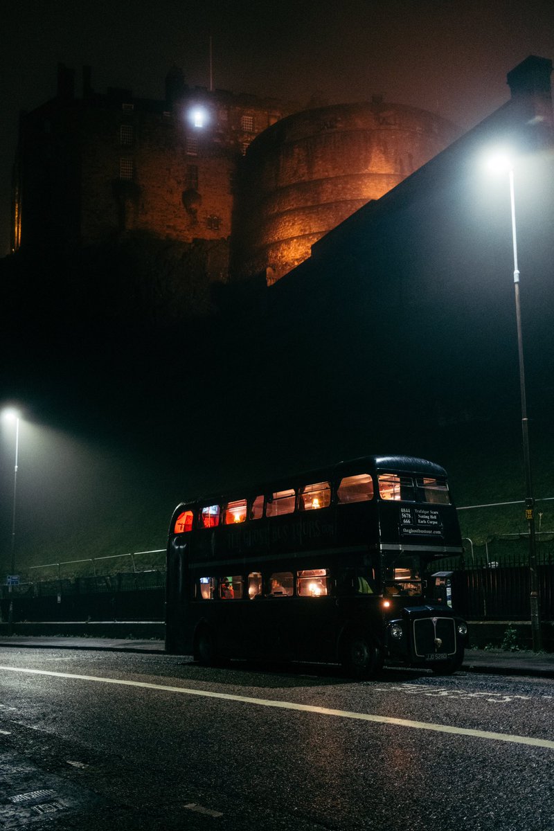 wandspja's tweet photo. βTake her away, Ern!β
#streetphotography #ghostbustours #edinburgh https://t.co/bypywgxbXX