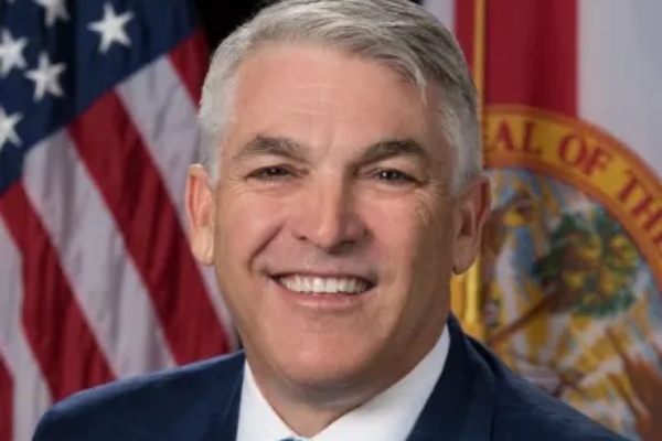 PortalPortuario's tweet image. CEO de Port Tampa Bay presidirá Consejo de Transporte y Desarrollo Económico de Florida Seaport - portalportuario.cl/ceo-de-port-ta… #FSTED #PortTampaBay #PaulAnderson