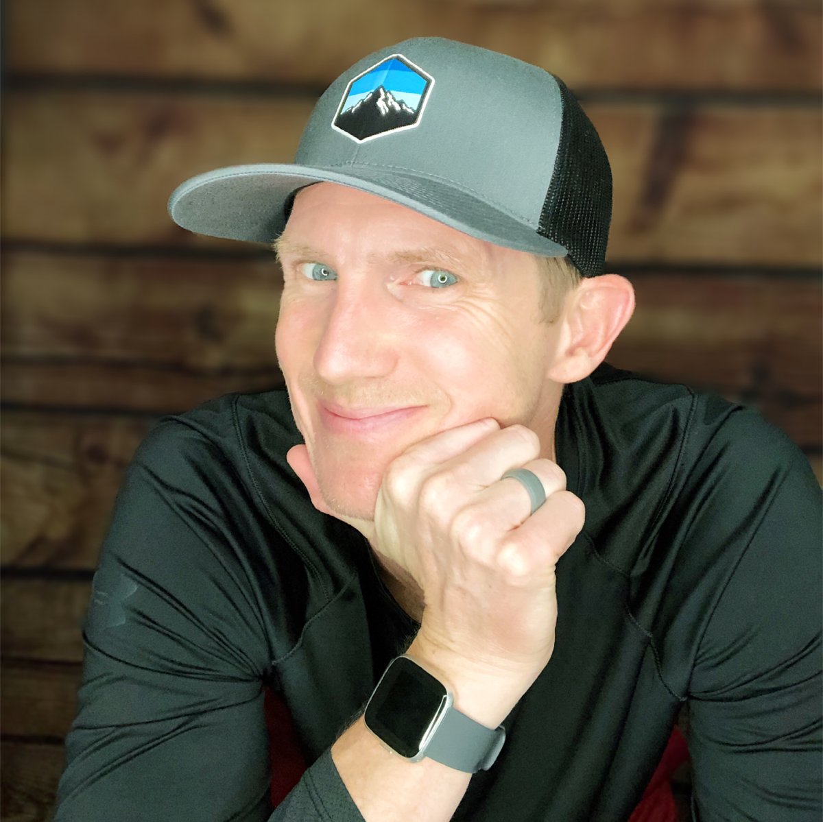 robbholman's tweet image. Effective leadership consistently engages with humble reality checks. One of the best ways to be a valuable team member is to ask those around you how they feel when you’re around, how you can better serve, and some ways to boost your leadership. 
#allinbook #insideoutleadership