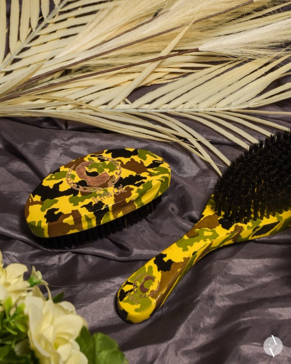dlccosmetics's tweet photo. Blend in with the army wave brush. Keep them waves spinning.
๐https://t.co/XTUviIgkez for al your hair supplies. Don't hesitate, keep it moving!
#DLC #waves #wavebrush #army #brushes #360waves #360brush #hwpo https://t.co/bSPrKsQl4c