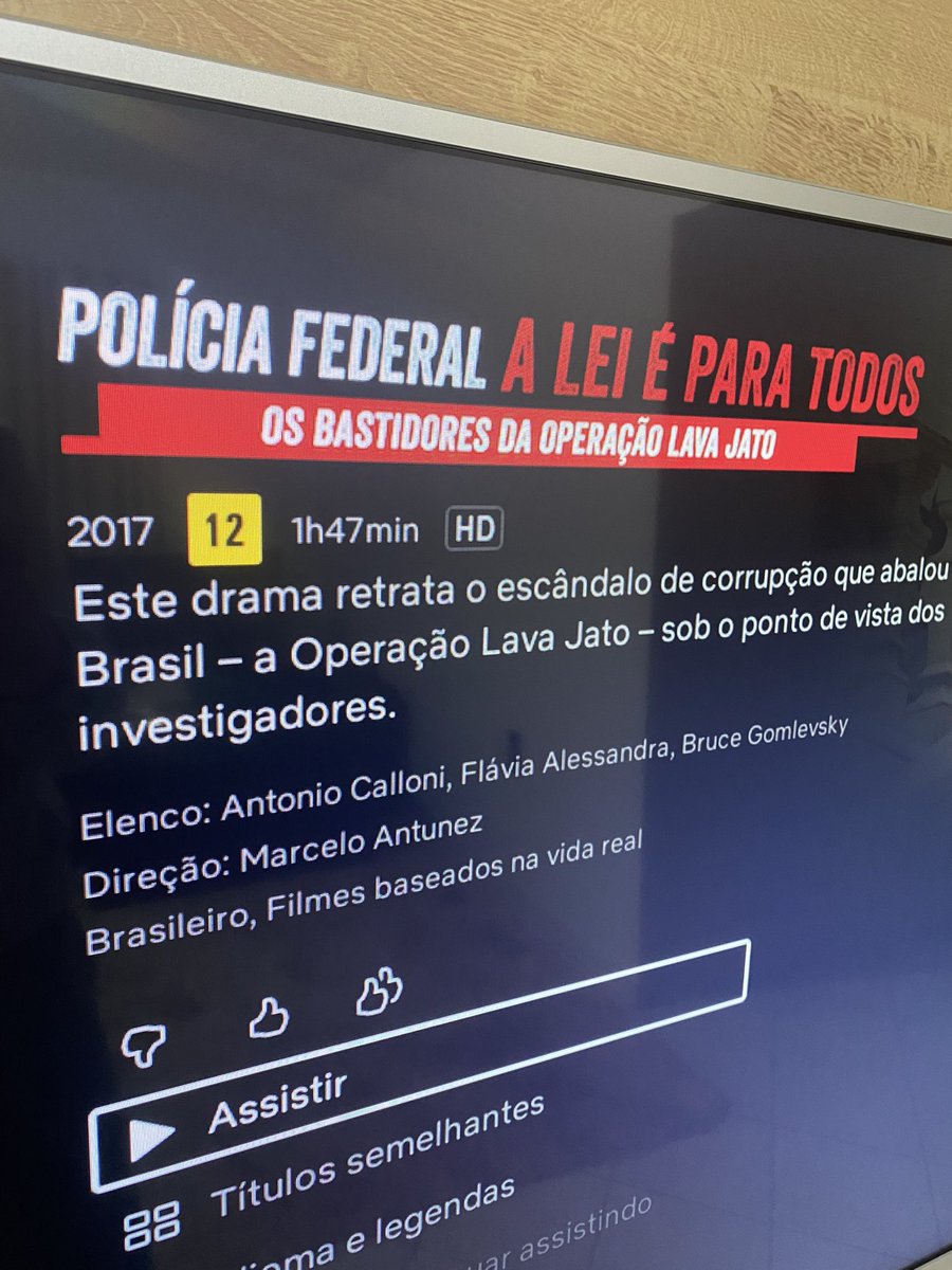 daltondsgnbr's tweet photo. Pra quem tem memória curta. É um ótimo filme para relembrar o que fez o ex-presidente Lula. Assista e relembre. Não da para engolir isso.
#lula #LulaLadraoSeuLugarENaPrisao #LulaPresidente13 #foralula #Lula13 https://t.co/KOZxpYySP8