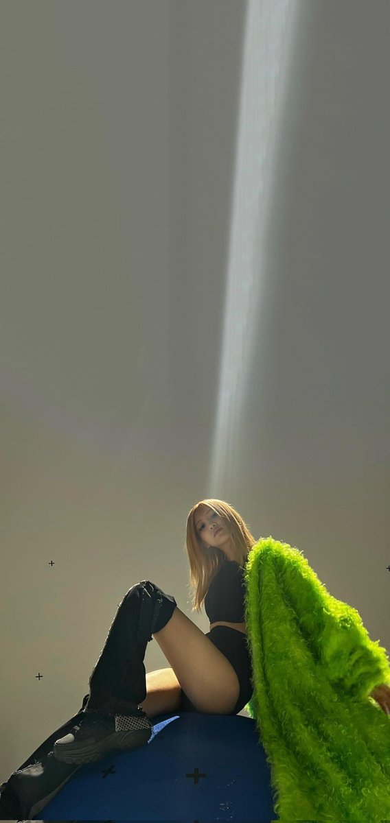 ImBlink04's tweet photo. Rosรฉ wallpapers ๐ป๐
EXTENDED WALLPAPERS VER ๐ป๐
#rosรฉ #rosรฉwallpapers #parkchaengyoung #blackpink #blackpinkwallpaper #lookscreen #blackpink #BORNPINK #shutdown ๐ป๐
Follow __im._.blink__on instagram for more ๐ป๐ https://t.co/TMGj93nVap