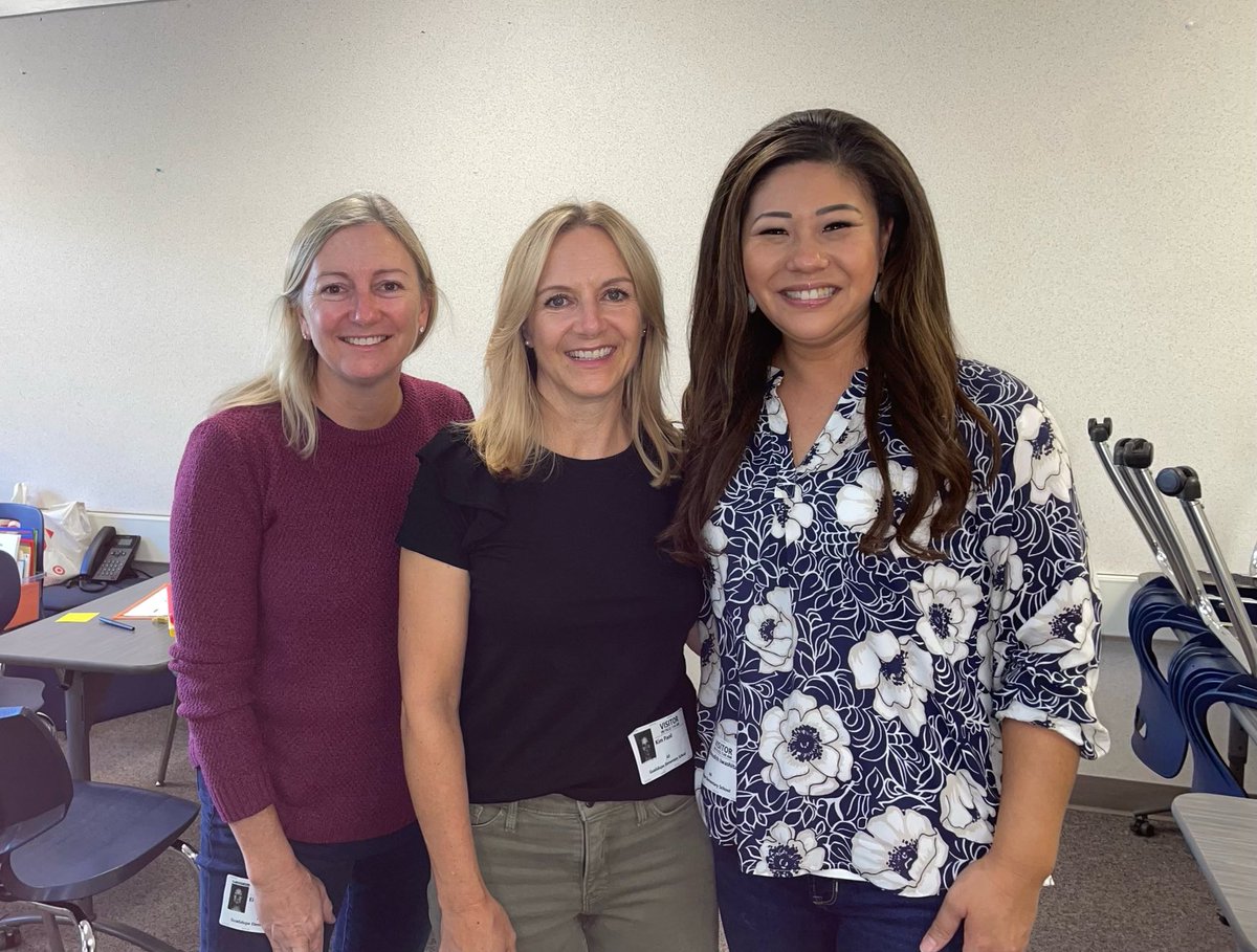 mrslandis5's tweet photo. Happy first day to our reading team!!! #GuadROARS #USDlearns https://t.co/SOUwdP9rco
