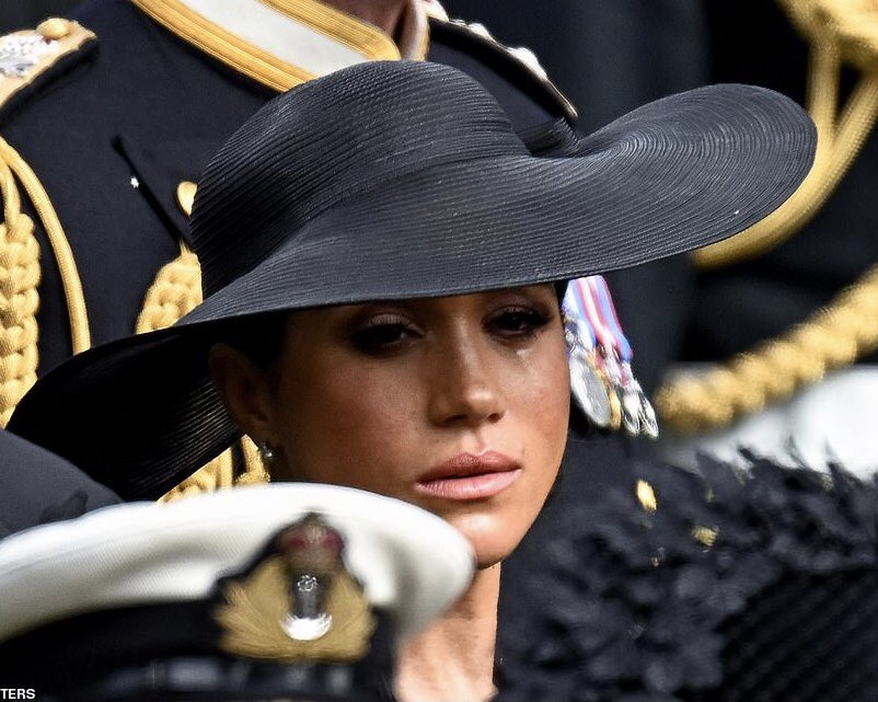 isexton's tweet photo. #DuchessMeghan https://t.co/gcEe1kEuj6